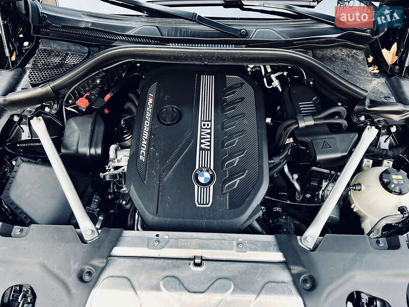 Внедорожник / Кроссовер BMW X4 M 2019 в Киеве