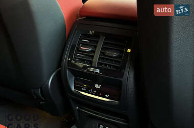 Внедорожник / Кроссовер BMW X4 M 2021 в 
