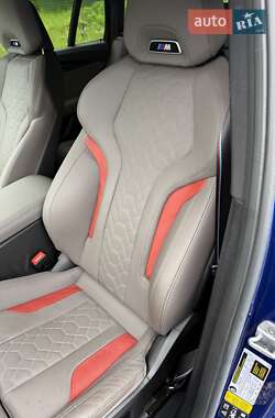 Внедорожник / Кроссовер BMW X4 M 2023 в 
