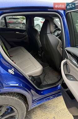Внедорожник / Кроссовер BMW X4 M 2023 в 