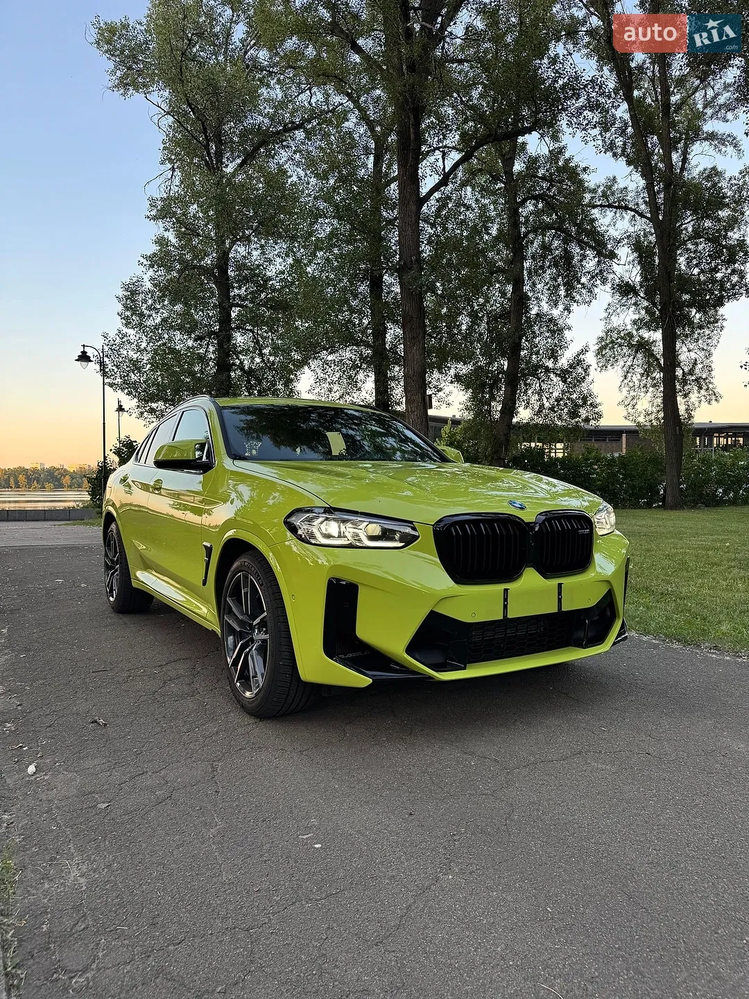 2022 BMW X4 M - мініатюра 15