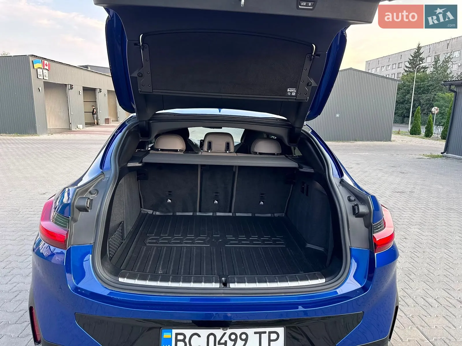 2023 BMW X4 M - мініатюра 12