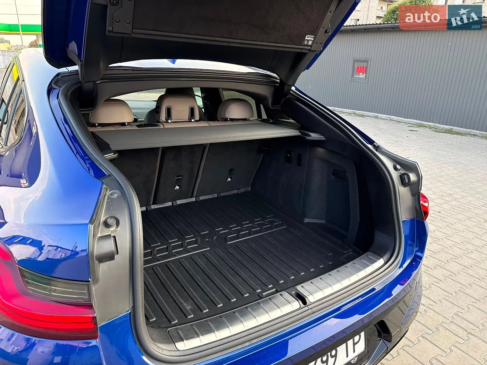 2023 BMW X4 M - мініатюра 13