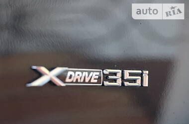 Позашляховик / Кросовер BMW X4 2016 в 