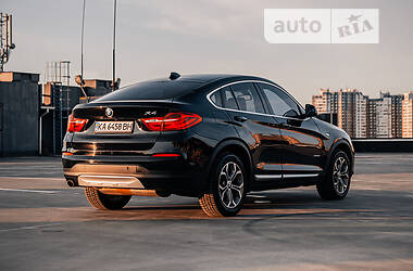 Внедорожник / Кроссовер BMW X4 2016 в 