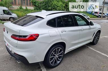 Внедорожник / Кроссовер BMW X4 2020 в 