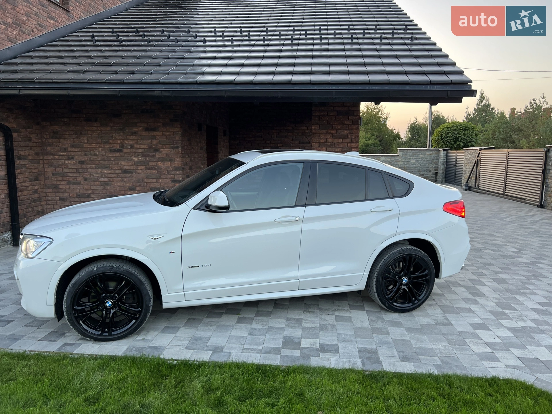 2018 BMW X4 - мініатюра 8