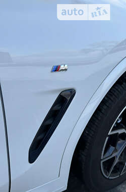 Внедорожник / Кроссовер BMW X4 2023 в 