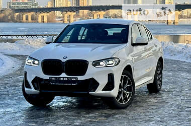 Внедорожник / Кроссовер BMW X4 2023 в 