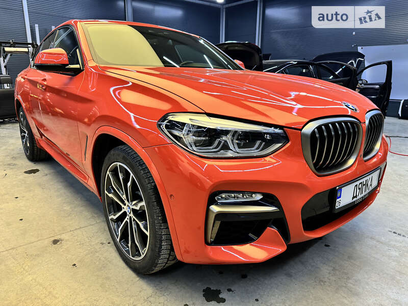 Позашляховик / Кросовер BMW X4 2018 в Чернівцях
