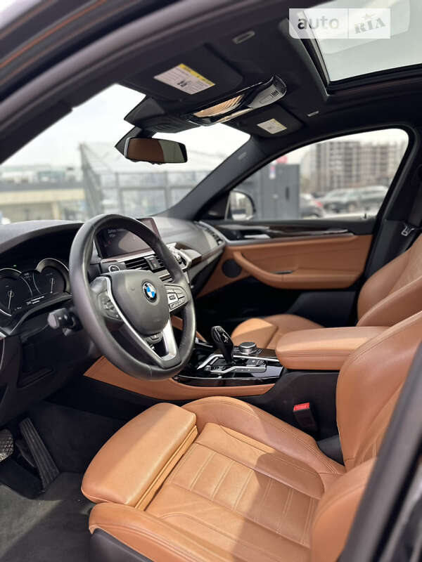 Внедорожник / Кроссовер BMW X4 2018 в Киеве