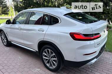 Внедорожник / Кроссовер BMW X4 2022 в Черкассах