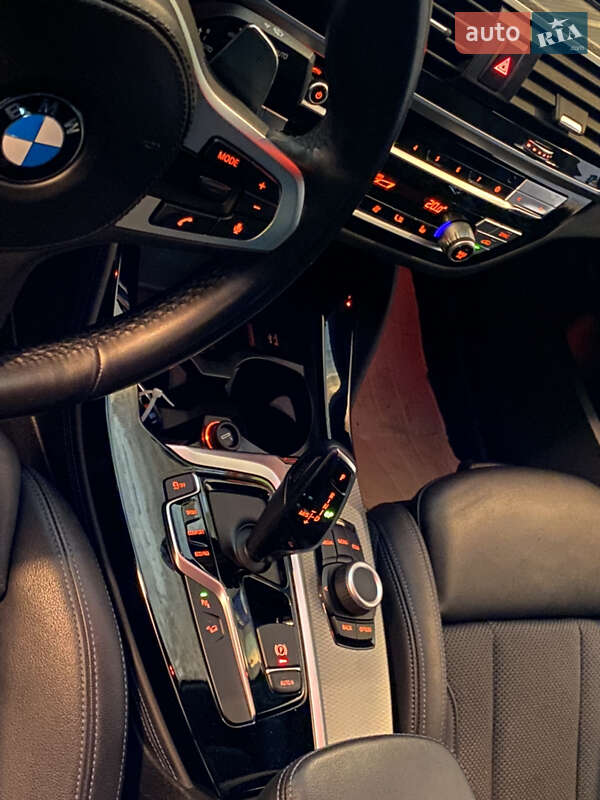 Внедорожник / Кроссовер BMW X4 2018 в Запорожье
