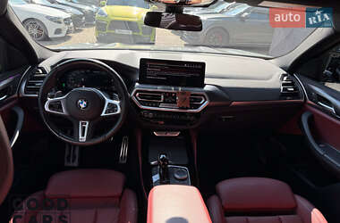 Позашляховик / Кросовер BMW X4 2022 в 