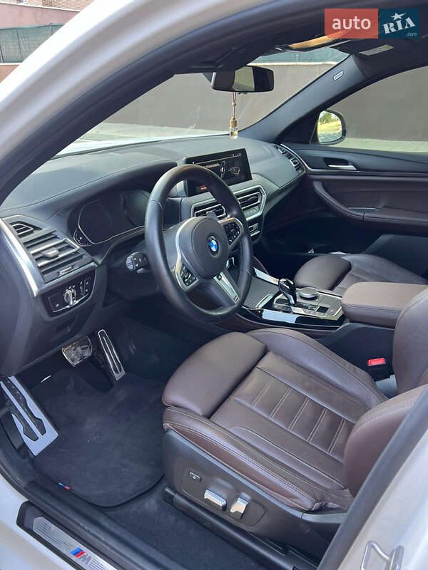 Внедорожник / Кроссовер BMW X4 2022 в Киеве