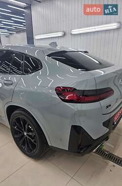 Внедорожник / Кроссовер BMW X4 2023 в Львове