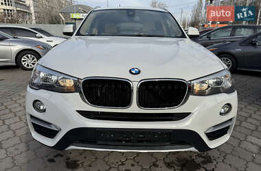 Позашляховик / Кросовер BMW X4 2017 в 