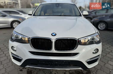 Позашляховик / Кросовер BMW X4 2017 в 