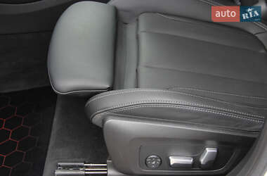 Внедорожник / Кроссовер BMW X4 2023 в 