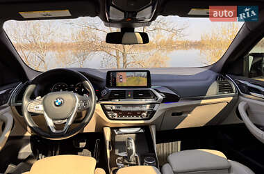 Внедорожник / Кроссовер BMW X4 2019 в 