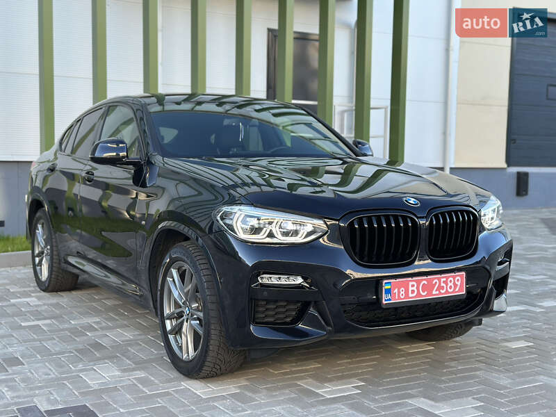 Внедорожник / Кроссовер BMW X4 2019 в Киеве