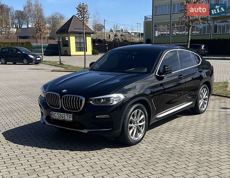 Внедорожник / Кроссовер BMW X4 2019 в Львове