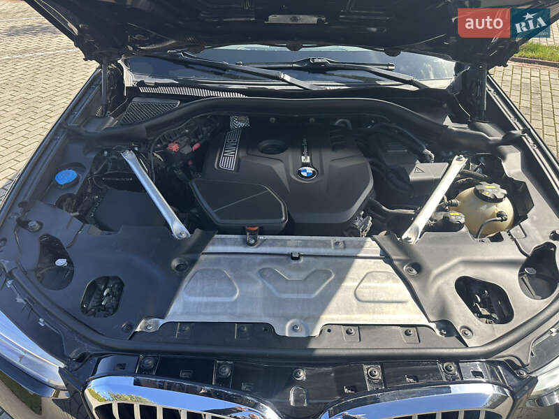 Внедорожник / Кроссовер BMW X4 2019 в Львове