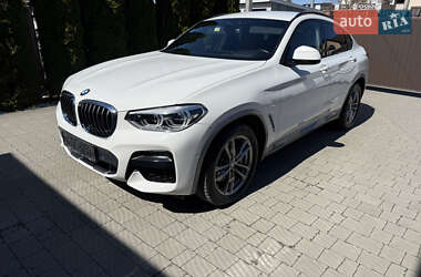 Позашляховик / Кросовер BMW X4 2021 в 