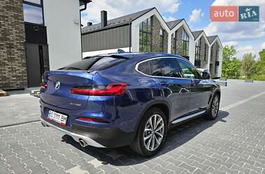 Позашляховик / Кросовер BMW X4 2019 в 
