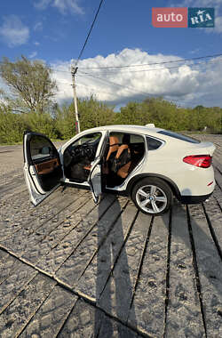 Позашляховик / Кросовер BMW X4 2014 в 