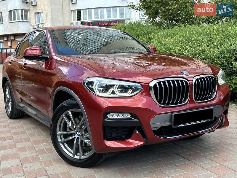 Позашляховик / Кросовер BMW X4 2018 в 