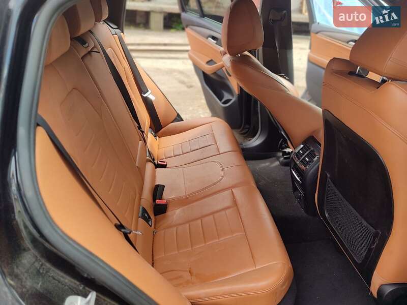 Внедорожник / Кроссовер BMW X4 2019 в Стрые