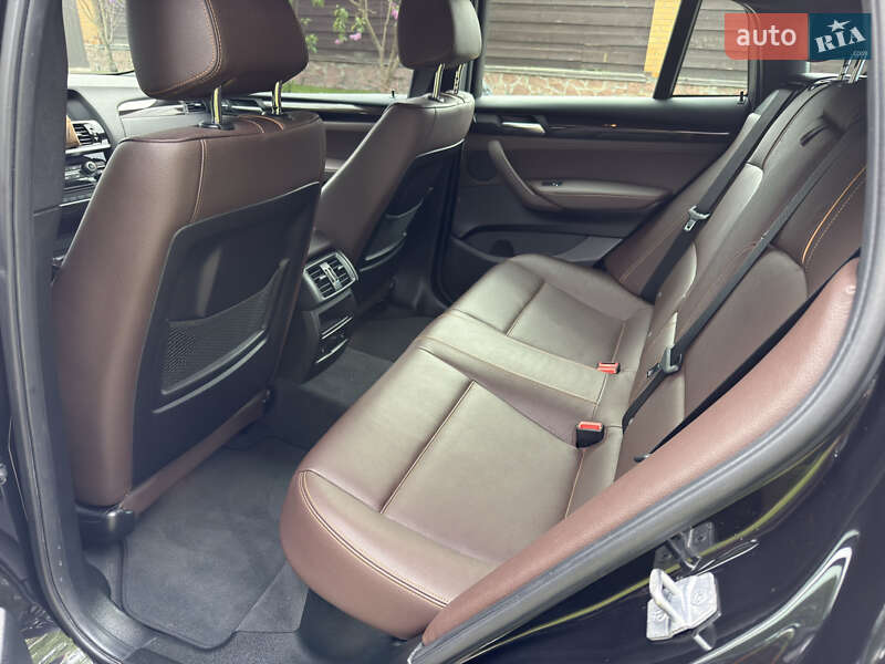 Внедорожник / Кроссовер BMW X4 2017 в Киеве