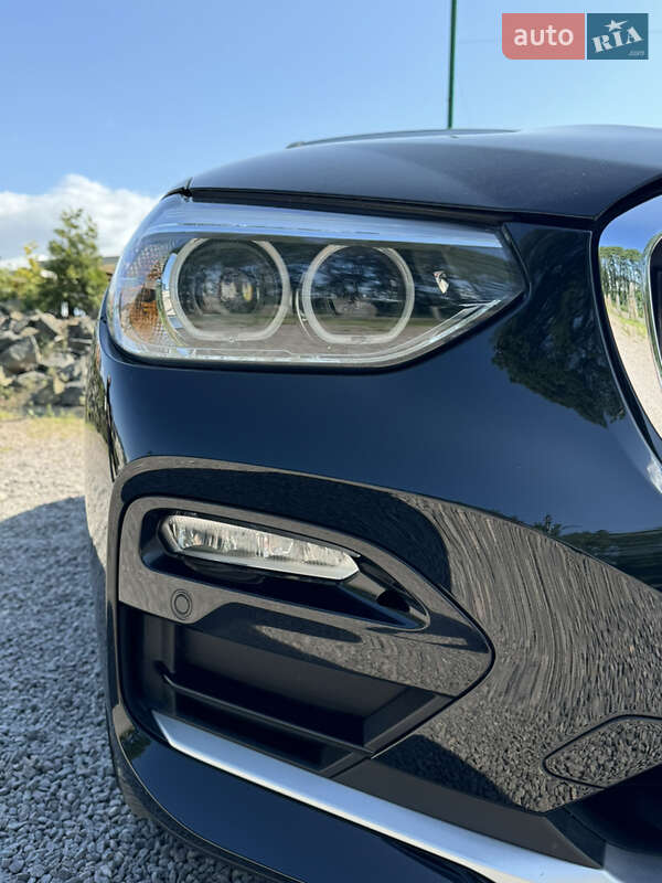 Внедорожник / Кроссовер BMW X4 2019 в Львове
