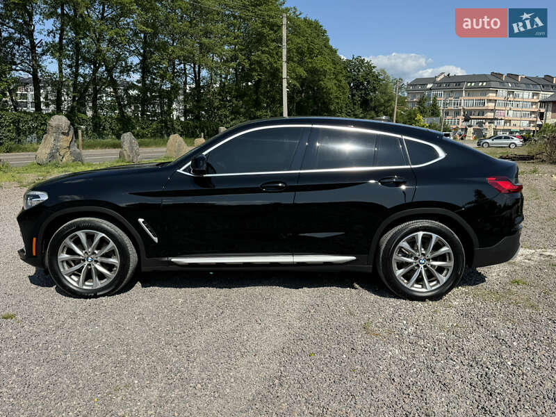 Внедорожник / Кроссовер BMW X4 2019 в Львове