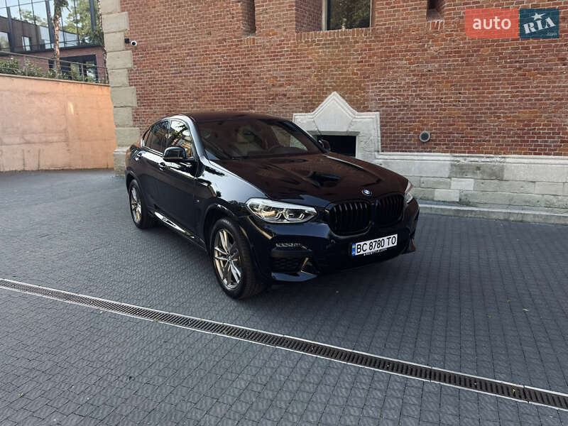 Внедорожник / Кроссовер BMW X4 2020 в Львове