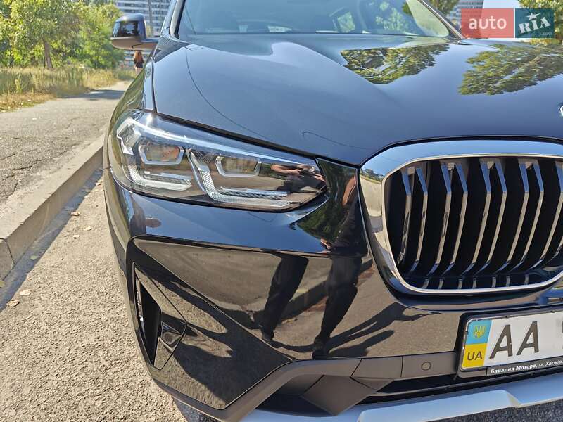 Внедорожник / Кроссовер BMW X4 2022 в Киеве