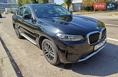 Внедорожник / Кроссовер BMW X4 2022 в Киеве