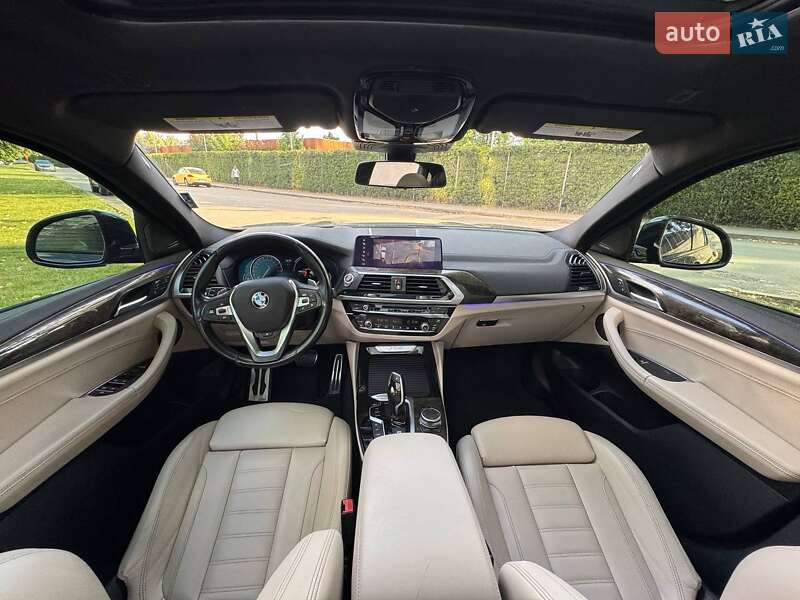 Внедорожник / Кроссовер BMW X4 2018 в Киеве