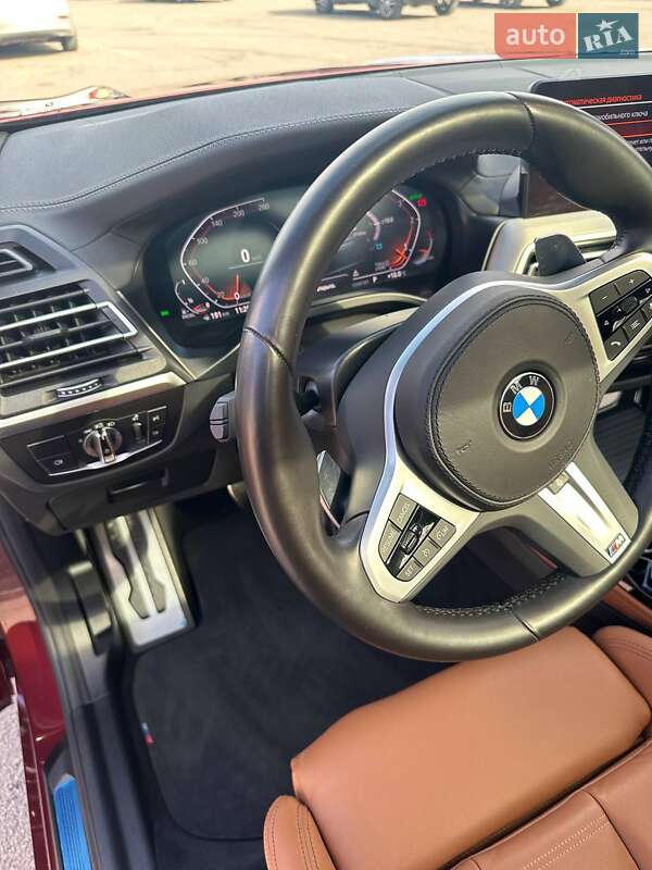 Внедорожник / Кроссовер BMW X4 2022 в Николаеве