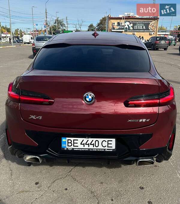 Внедорожник / Кроссовер BMW X4 2022 в Николаеве