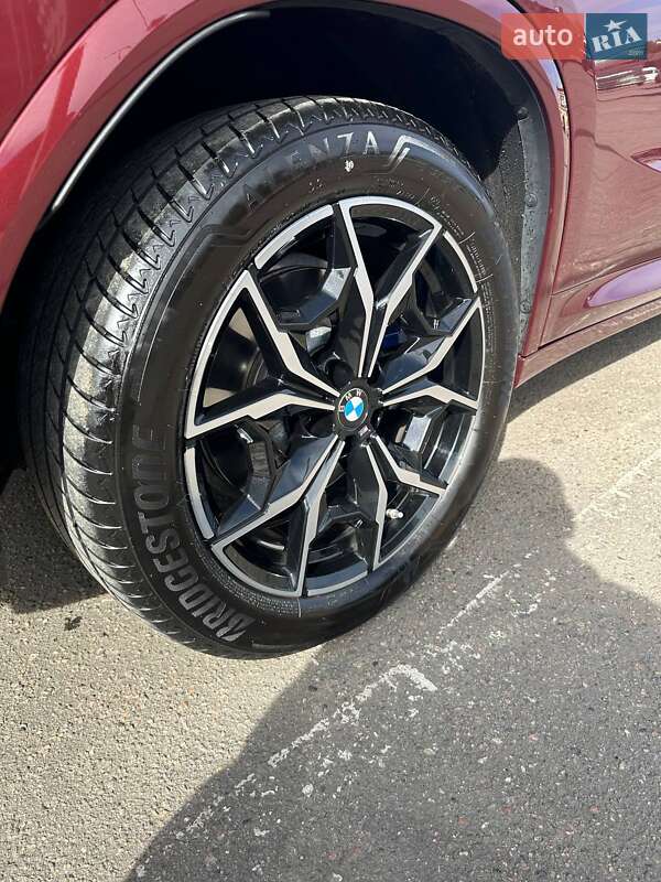 Внедорожник / Кроссовер BMW X4 2022 в Николаеве