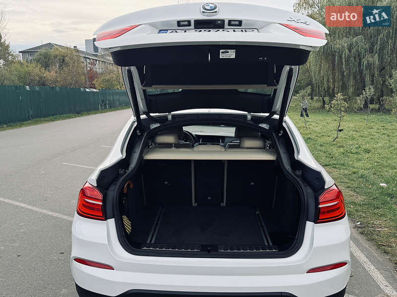 Внедорожник / Кроссовер BMW X4 2017 в Ивано-Франковске