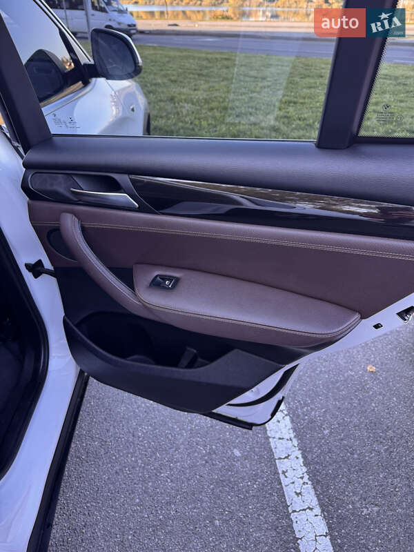Позашляховик / Кросовер BMW X4 2015 в Вінниці