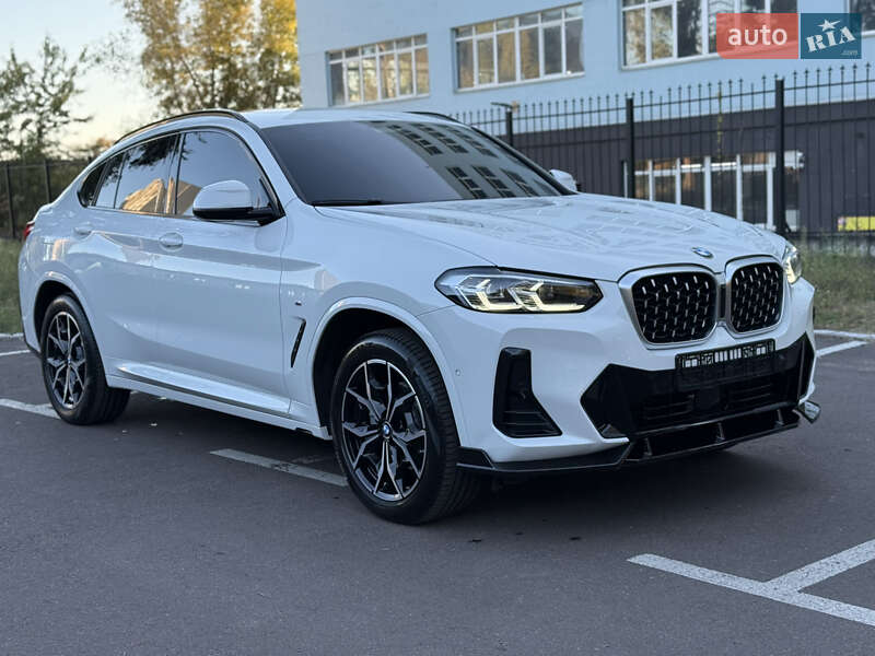 Внедорожник / Кроссовер BMW X4 2022 в Киеве