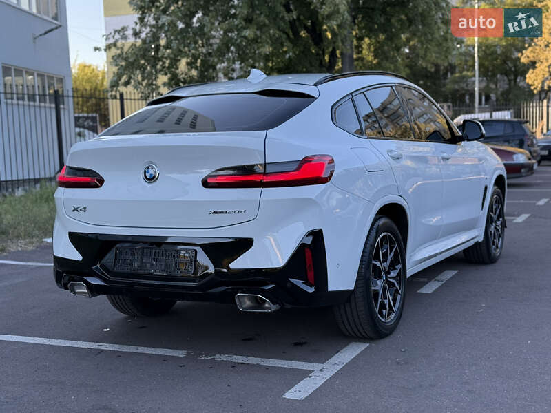 Внедорожник / Кроссовер BMW X4 2022 в Киеве