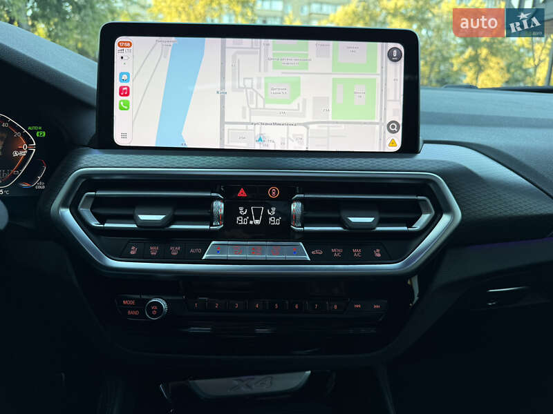 Внедорожник / Кроссовер BMW X4 2022 в Киеве