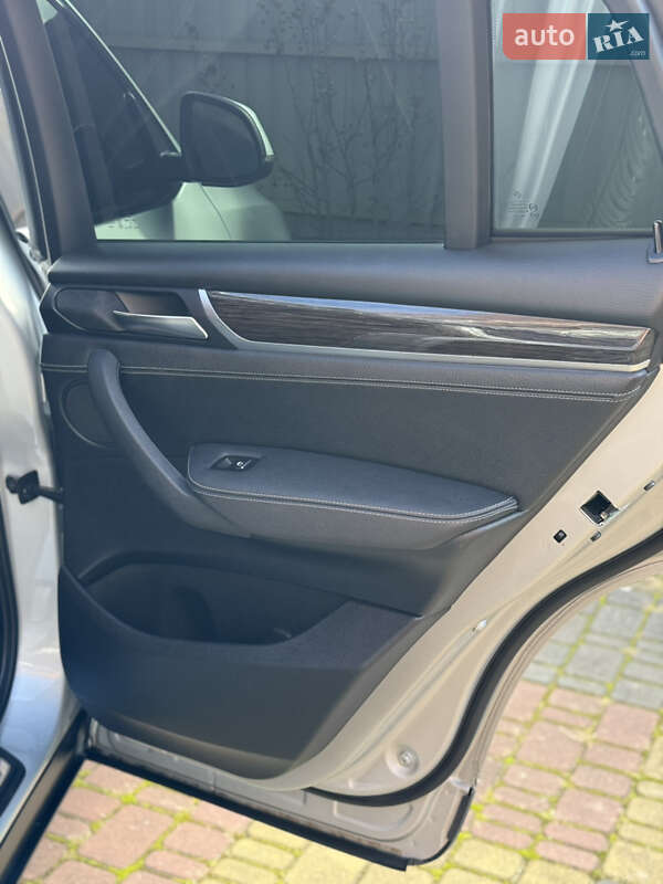 Внедорожник / Кроссовер BMW X4 2015 в Дрогобыче