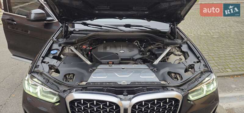 Внедорожник / Кроссовер BMW X4 2022 в Краснограде