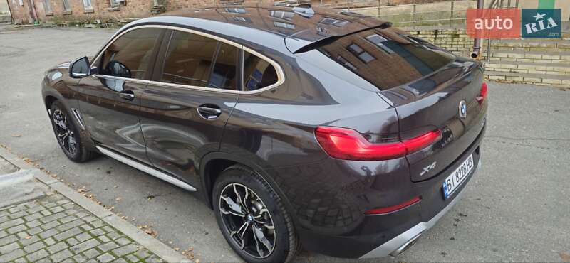 Внедорожник / Кроссовер BMW X4 2022 в Краснограде